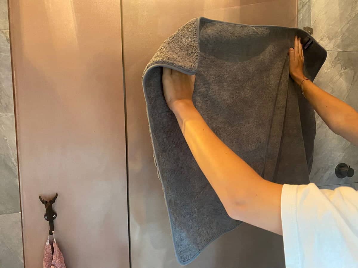 Fibb  Droogdoek badkamer microvezel "Dry", 60 x 90 cm