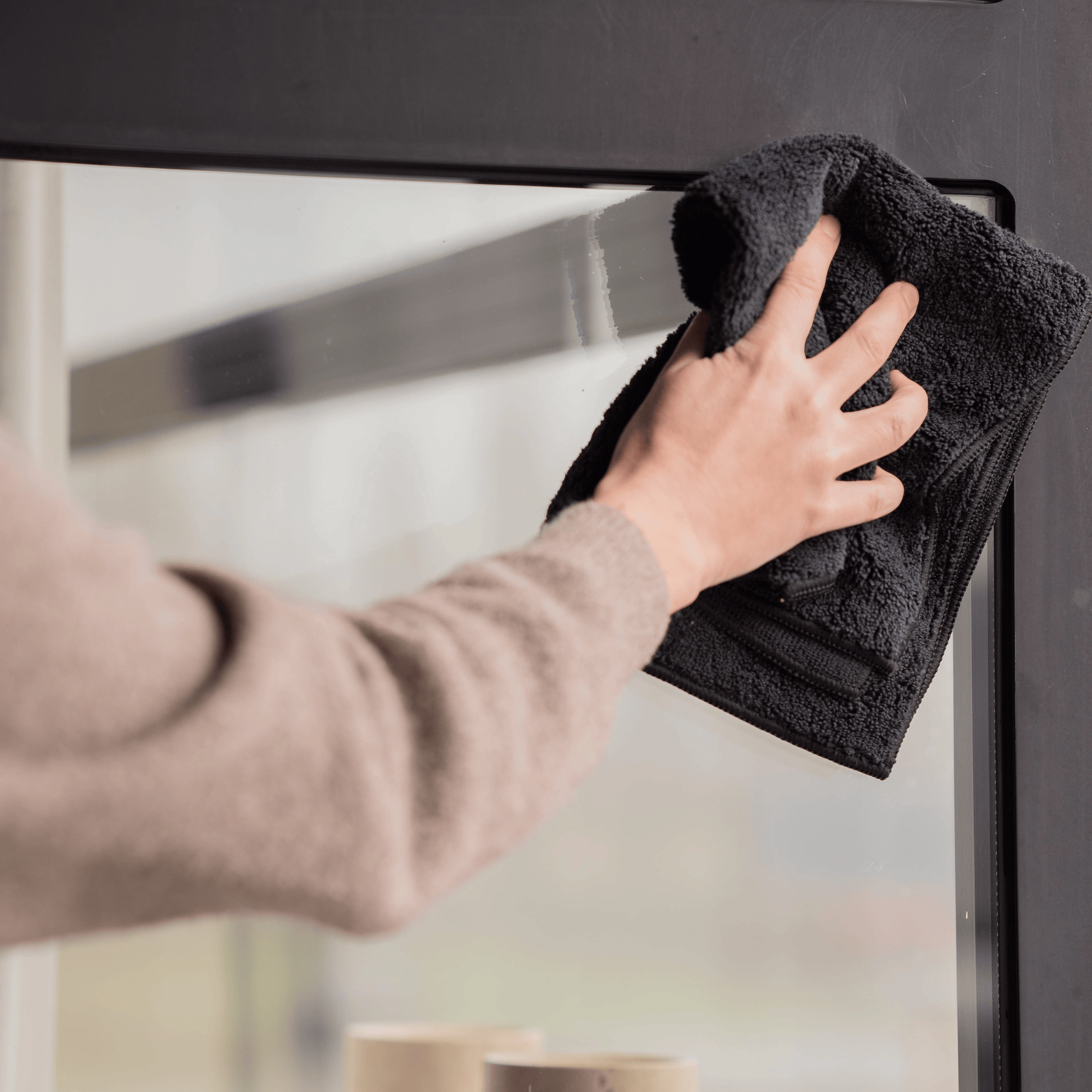 Microvezelstore by DEST Microvezeldoek 'Raamset Complete' inclusief 500 ML geparfumeerde glasreiniger