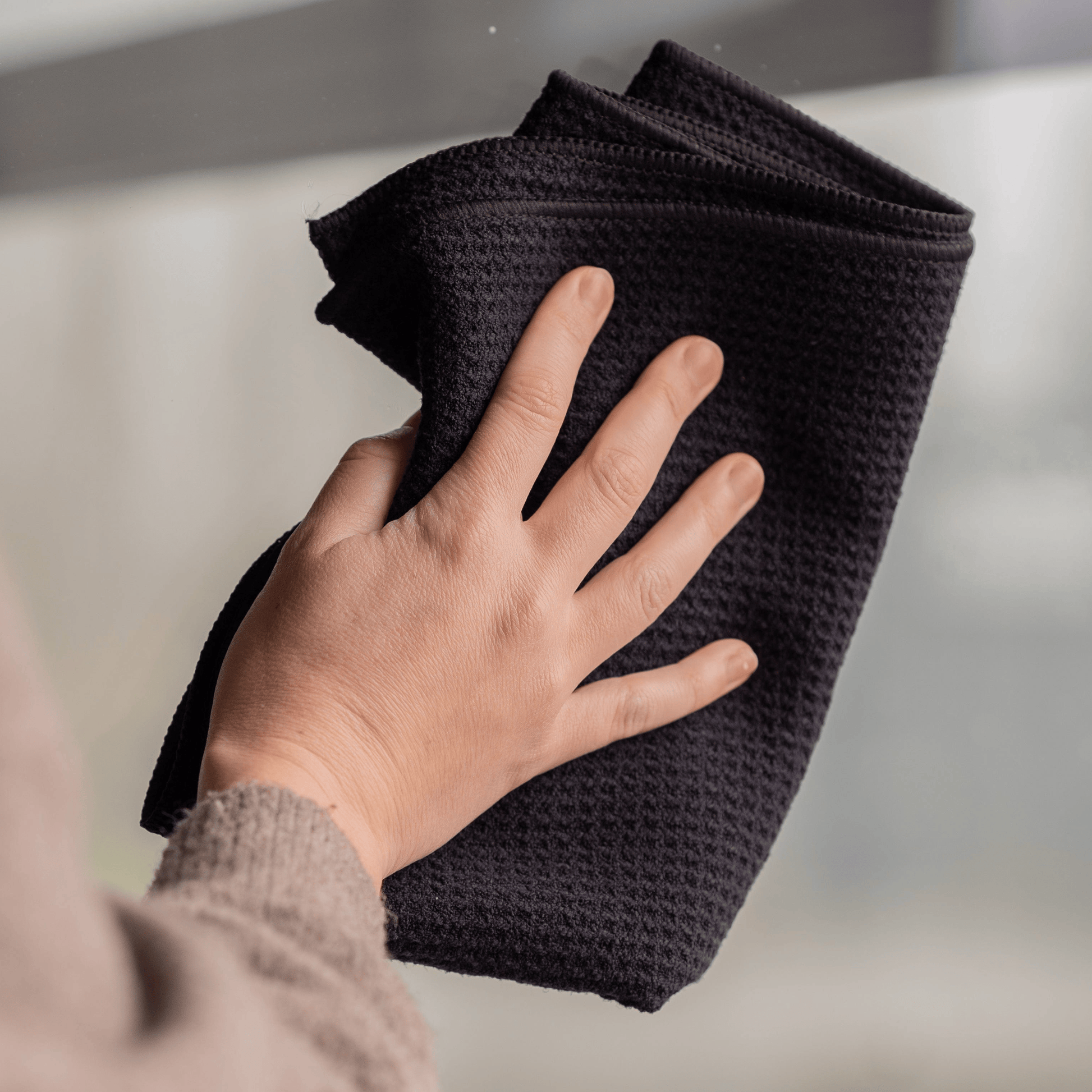 Microvezelstore by DEST Microvezeldoek 'Raamset Complete' inclusief 500 ML geparfumeerde glasreiniger